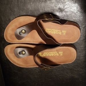 Comfortable sandals